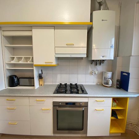Appartement T4 Cite Cardaillac, Parking Prive, Wifi Rodez Esterno foto